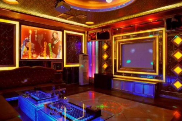 悠享成都夜色，养生休闲好去处(成都夜sn)